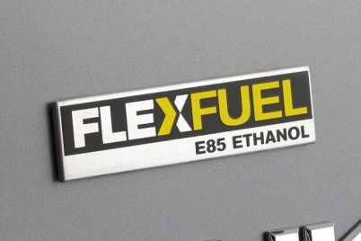 GMC-Yukon-Flex-Fuel-E85-Badge.jpg